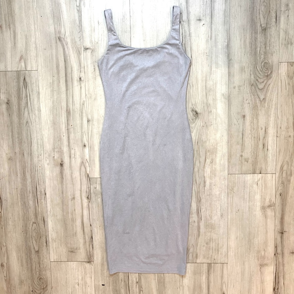 Very sexy LA Lux faux suede light gray midi dress.  XS. Body con. Wiggle dress.